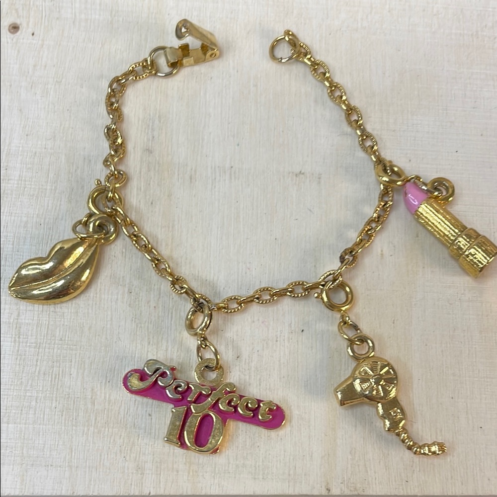 1990 Tyco Real Charmers Bracelet Kids Toy Jewelry Lipstick Perfect 10 Lips